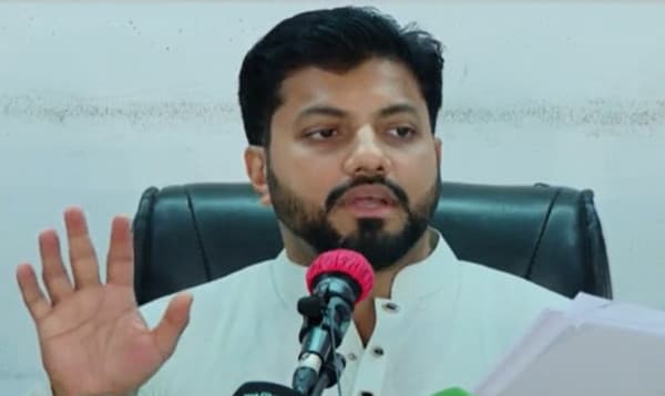 উপদেষ্টা আসিফ মাহমুদ ও মাহফুজ আলমকে পদত্যাগের আহ্বান ইশরাকের