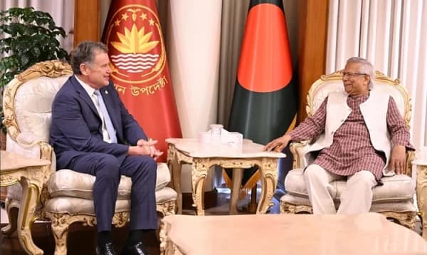 সরকার প্রত্যেক নাগরিকের ধর্মীয় স্বাধীনতা নিশ্চিত করতে বদ্ধপরিকর: প্রধান উপদেষ্টা