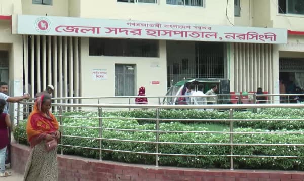 নরসিংদীর রায়পুরায় ছেলের শাবলের আঘাতে বাবার মৃত্যু