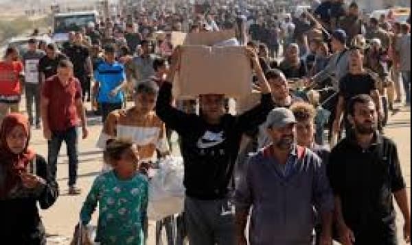 Israel bombs Gaza journalist's home, killing at least 8
