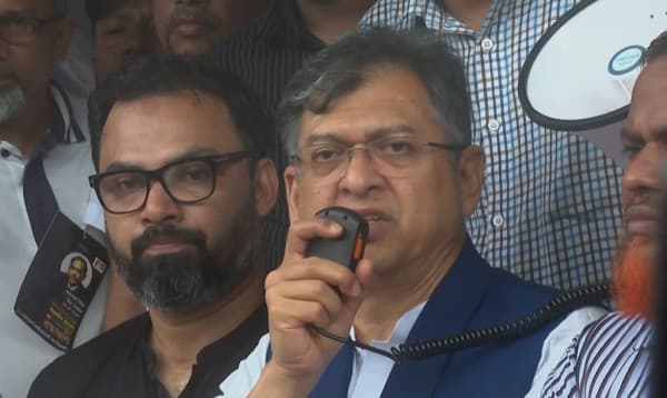 'শুধু বিএনপি নয়, পুরো জাতি নির্বাচনের জন্য অপেক্ষায়'