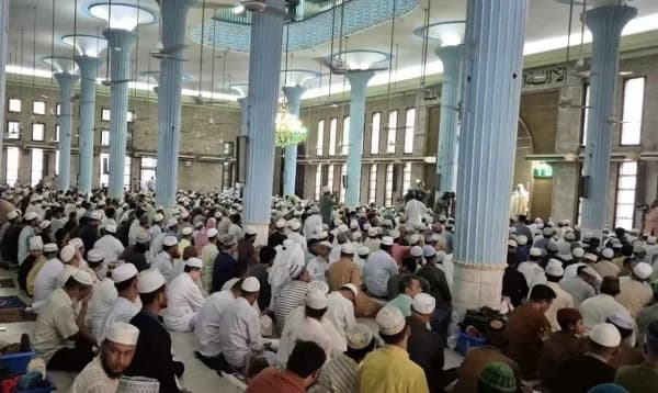 জাতীয় মসজিদে ঈদের দ্বিতীয় জামাত অনুষ্ঠিত
