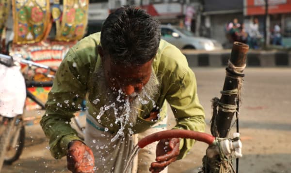 Public life disrupted by intense Heat & Sweltering weather
