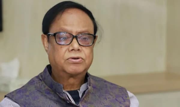 অর্থপাচারকারীদের সাথে সমঝোতার কথা ভাবছে সরকার: বাংলাদেশ ব্যাংকের গভর্নর