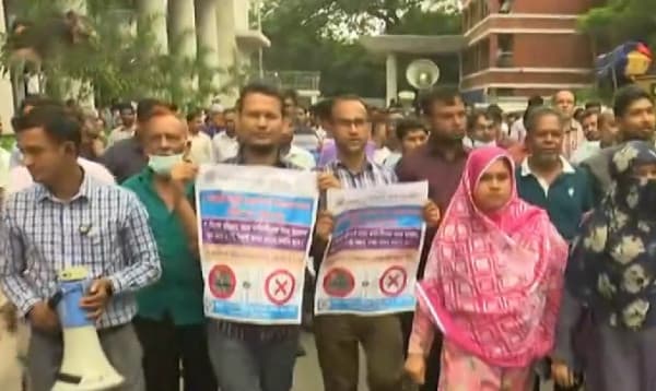 সরকারি চাকরি সংশোধন অধ্যাদেশ বাতিলের দাবিতে আজও বিক্ষোভ