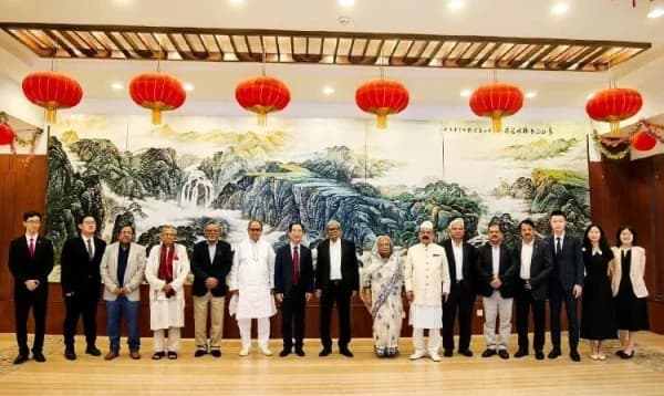 মির্জা ফখরুলের নেতৃত্বে চীন সফরে বিএনপি'র উচ্চ পর্যায়ের প্রতিনিধি দল