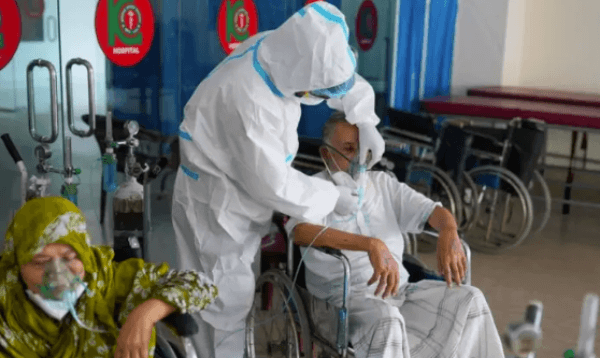 দেশে আবারও বাড়ছে করোনায় মৃত্যুর মিছিল, বাড়ছে উদ্বেগ