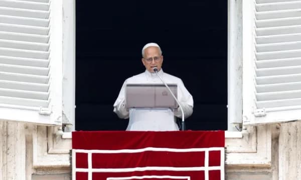ইরান-ইসরায়ের উত্তেজনার মাঝে গাজাবাসীর কষ্ট ভুলে যাবেন না: পোপ লিও