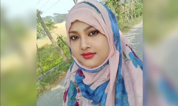 বরগুনায় ডেঙ্গুতে উপজেলা পরিষদের নারী কর্মকর্তার মৃত্যু