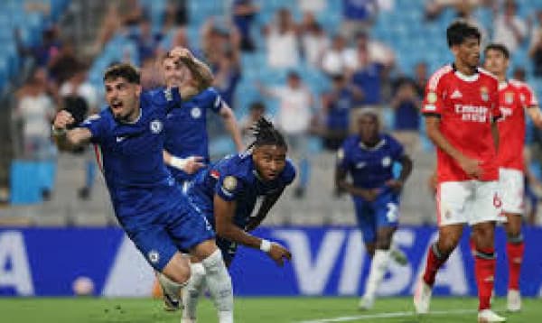 Chelsea thrash Benfica 4-1 in CWC knockouts