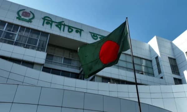 নির্বাচনের তারিখ নিয়ে প্রধান উপদেষ্টার সাথে আলোচনা হয়নি: সিইসি