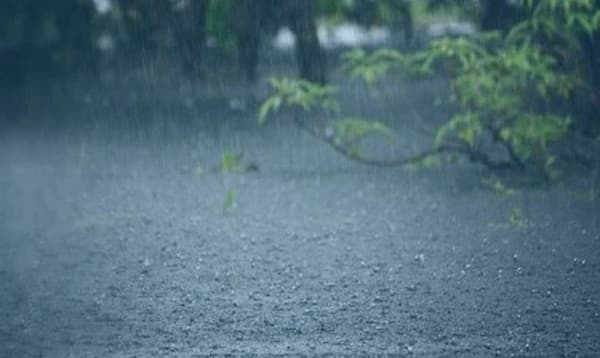সক্রিয় মৌসুমী বায়ু: সারা দেশে হালকা থেকে ভারী বৃষ্টির সম্ভাবনা