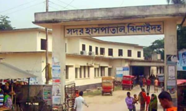 ঝিনাইদহে হাসপাতালে বাড়ছে বিষক্রিয়ায় আক্রান্ত শিশু