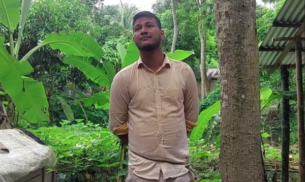প্রেমিকার বিয়ে ভাঙতে এসে গণধোলাই, কারাগারে বিজিবি সদস্য