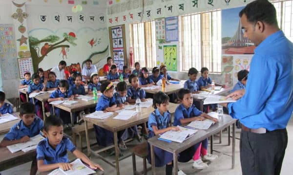 সহকারী শিক্ষক পদ বিলুপ্ত, প্রাথমিক বিদ্যালয়ে নতুন পদবি শুধু শিক্ষক