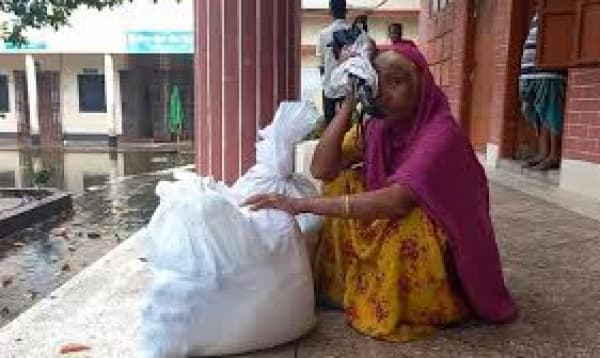 Floodwaters recede, but feni residents still struggle
