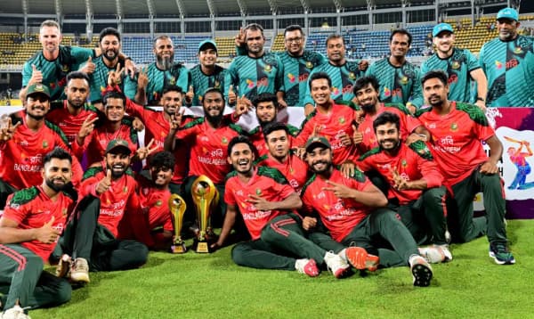 লিটনের নেতৃত্বে পাকিস্তানের বিপক্ষে বাংলাদেশের টি-টোয়েন্টি দল ঘোষণা