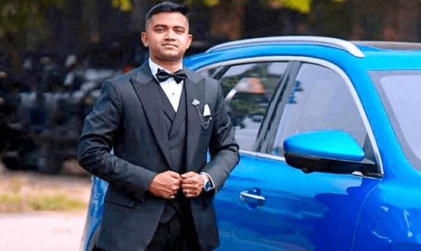 'সলো ফ্লাইট' থেকে ট্র্যাজেডি: পাইলট তৌকিরের শেষ মুহূর্তের বীরত্বপূর্ণ লড়াই