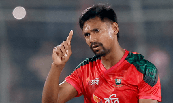 টি-টোয়েন্টি র‌্যাঙ্কিংয়ে শীর্ষ দশে ফিরলেন মোস্তাফিজ