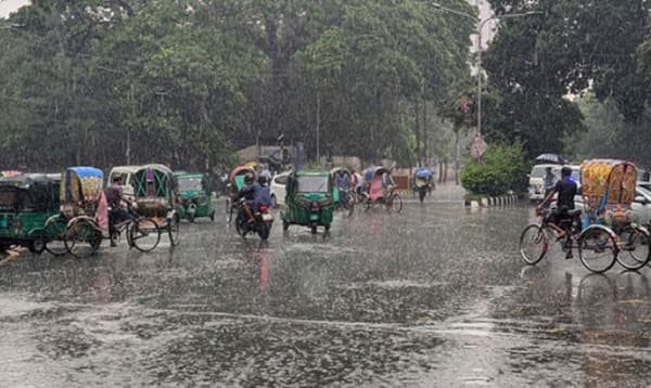 ঢাকায় বৃষ্টির সম্ভাবনা, সারাদেশে হালকা থেকে মাঝারি বর্ষণ