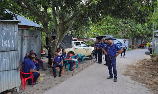 পাবনায় মসজিদ নির্মাণ নিয়ে দফায় দফায় সংঘর্ষ, ১৪৪ ধারা জারি