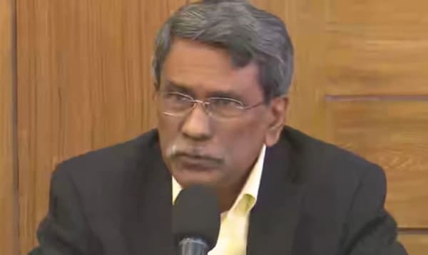 সংস্কার ইস্যুতে আলোচনার সমাপ্তি টানতে চায় জাতীয় ঐকমত্য কমিশন