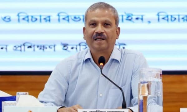 ১৫ শতাংশ শুল্ক কমানো অন্তর্বর্তী সরকারের আরেকটি সফলতা: আসিফ নজরুল