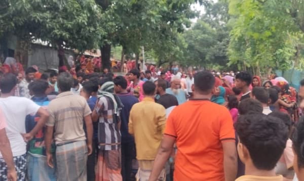 চাঁপাইনবাবগঞ্জে সীমান্তবর্তী পদ্মা নদী থেকে ২ বাংলাদেশির মরদেহ উদ্ধার