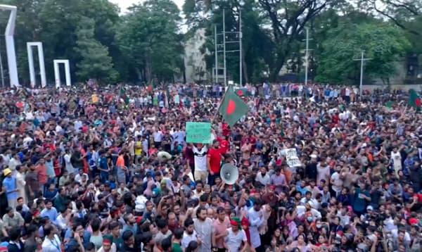 ফিরে দেখা ৪ঠা আগস্ট: উত্তাল দেশ, পতনের দ্বারপ্রান্তে হাসিনা সরকার