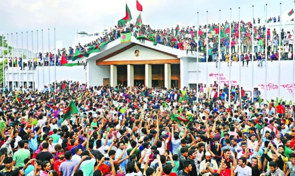 ছাত্র-জনতার রক্তের দামে কেনা ঐতিহাসিক অভ্যুত্থানের বর্ষপূর্তি আজ