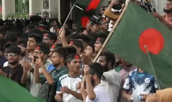 ছাত্র-জনতার রক্তে কেনা জুলাই অভ্যুত্থানের বর্ষপূর্তি বিশ্ব গণমাধ্যমে