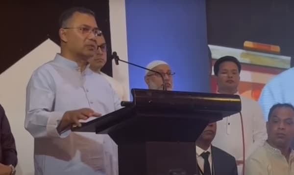 দেশের মানুষের পাশে দাঁড়ানোর সুযোগ এসেছে: তারেক রহমান