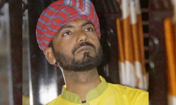 বিদ্যুৎস্পৃষ্টে রাজশাহীর গামছা বাউল ডালিমের মৃত্যু