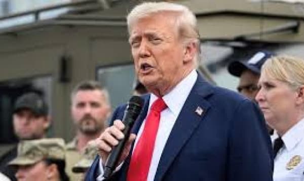 Trump threatens to deploy troops to baltimore to 'clean up' crime