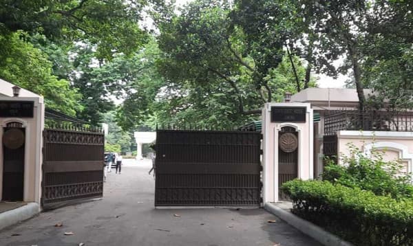 প্রধান উপদেষ্টার সঙ্গে বৈঠকে সাত দলের নেতারা