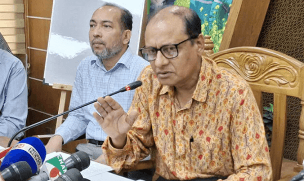 ‘প্রাথমিক বিদ্যালয়ে ছুটি কমানোর কথা ভাবছে মন্ত্রণালয়’