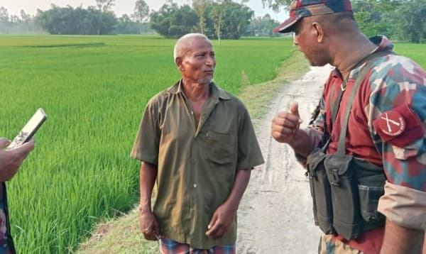 ভারতীয় নাগরিককে তুলে নিয়ে এলো চোরাকারবারিরা, উদ্ধার করল বিজিবি