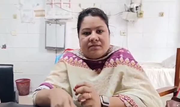 আপু ডাকায় রোগীকে বের করে দিলেন চিকিৎসক