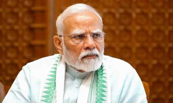 যুক্তরাষ্ট্রের ভিসা ফি বাড়ানোর সিদ্ধান্তে উদ্বিগ্ন ভারত