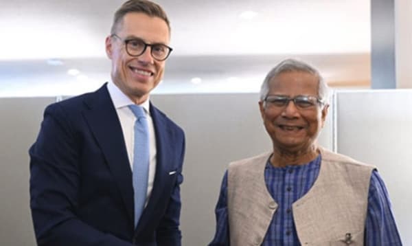 আসিয়ানের পূর্ণ সদস্যপদ পেতে কাজ করছে বাংলাদেশ: প্রধান উপদেষ্টা