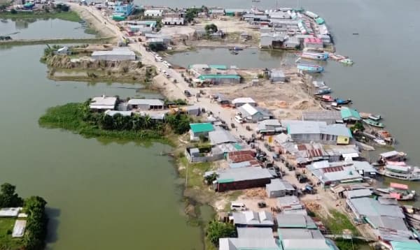কিশোরগঞ্জে কৃষিজমির ওপর দিয়ে রাস্তা নির্মাণের অভিযোগ