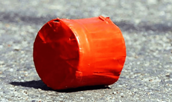 ধানমন্ডিতে আইসিটি কার্যালয়ের সামনে ককটেল বিস্ফোরণ ও মিছিলের চেষ্টা, আটক ২