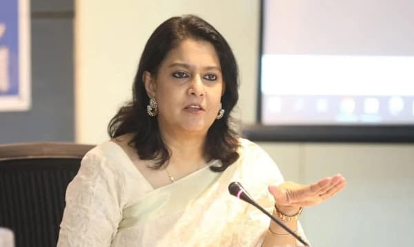 দেশে প্রতিবছর প্রায় এক শতাংশ হারে আবাদযোগ্য জমি হ্রাস পাচ্ছে: পরিবেশ উপদেষ্টা