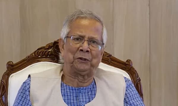 সশস্ত্র বাহিনী দিবস উপলক্ষে প্রধান উপদেষ্টার শুভেচ্ছা