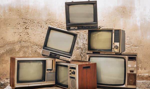 আজ বিশ্ব টেলিভিশন দিবস: বিশ্বকে এক সুতোয় বাঁধা এক অনন্য মাধ্যম