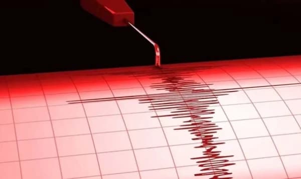 ঢাকায় ১ কোটিরও বেশি মানুষ শক্তিশালী কম্পন অনুভব করেছেন