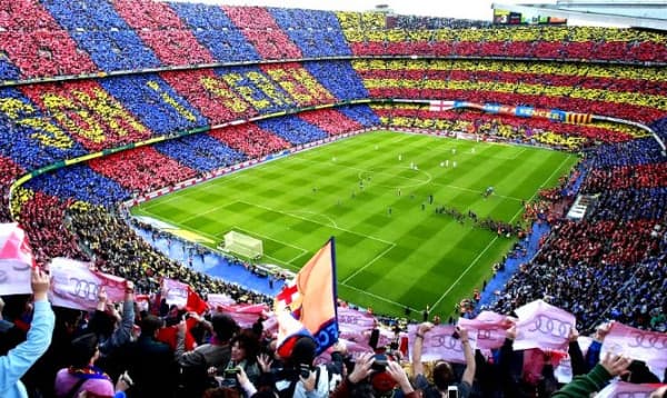 আড়াই বছর পর ক্যাম্প ন্যু-তে ফিরছে বার্সেলোনা