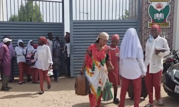 নাইজেরিয়ায় স্কুল থেকে অপহৃত ৩১৫ শিশুর মধ্যে ৫০ জন পালিয়ে এসেছে