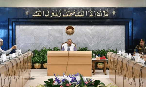 ভূমিকম্প ঝুঁকি মোকাবিলায় প্রধান উপদেষ্টার জরুরি বৈঠক