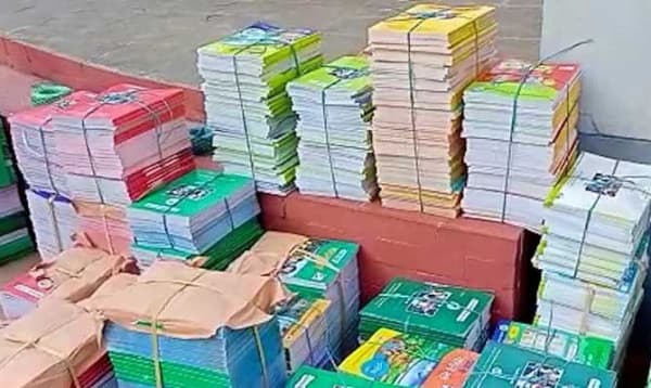 ‘আগামী বছরের শুরুতেই শিক্ষার্থীদের হাতে নতুন বই পৌঁছাবে’